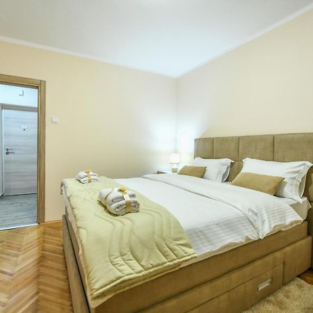 Apartman Centar 2 Podgorica Exterior photo