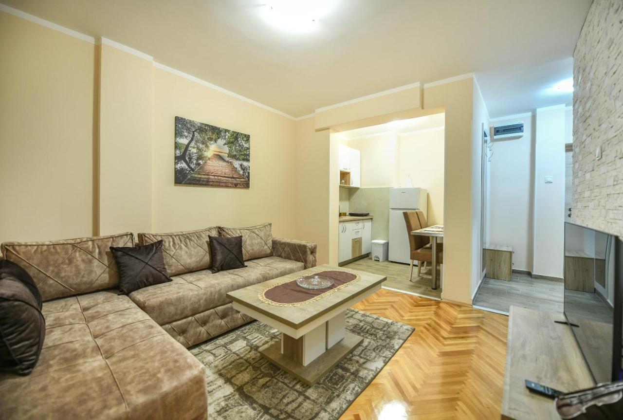 Apartman Centar 2 Podgorica Exterior photo